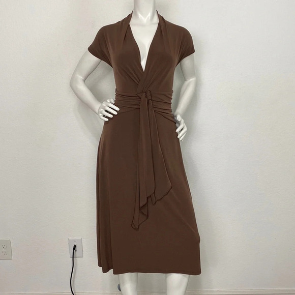 BCBG Paris Brown Romantic Deep V-Neck Front Tie Cap Sleeve Ruched Midi Dress L - Picture 1 of 8